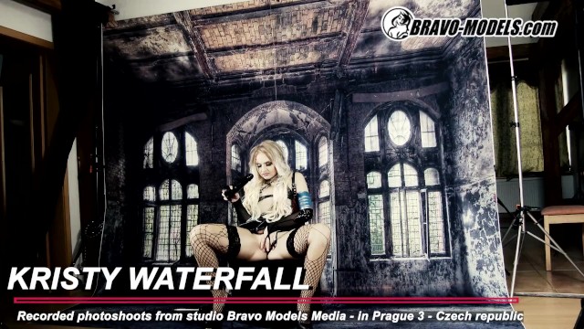 487 - Kristi Waterfall Cosplay Photoshoot In Our Studio