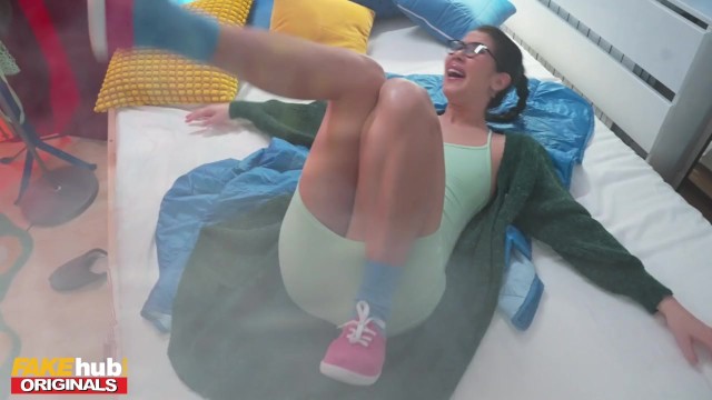 Fakehub - Young Lady Hires Exorcist To Banish Spirit From Her Room Ending In Sexy Creampie Surprise
